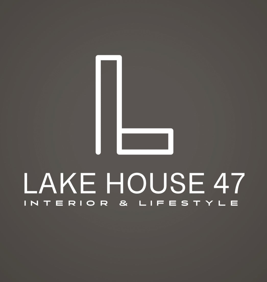 Lake House 47